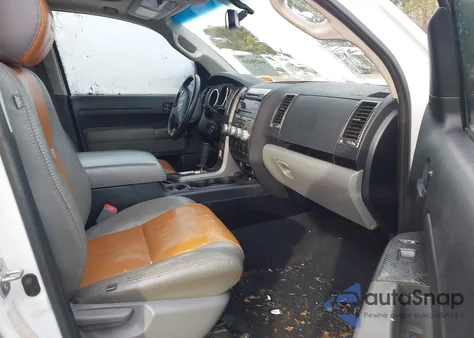 2012 Toyota Tundra Grade 5.7L V8 z USA, uszkodzony, nr VIN 5TFDW5F18CX236713